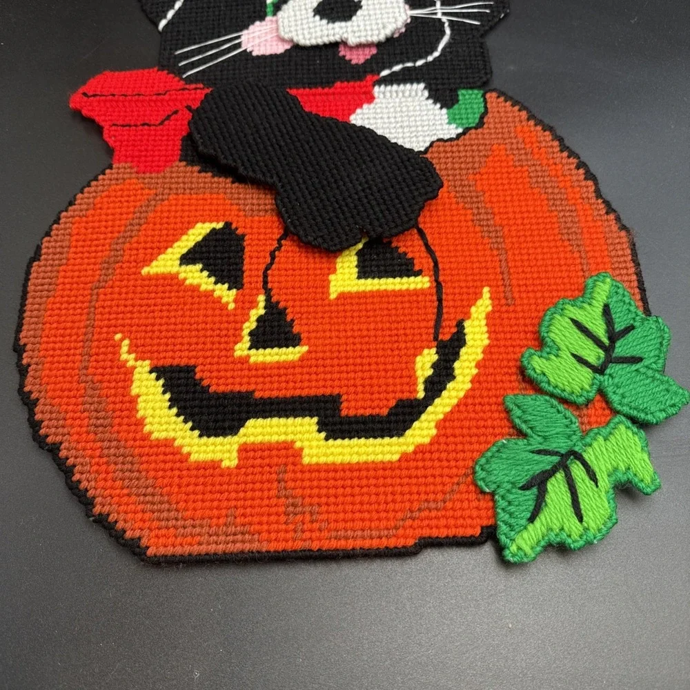 bucilla plastic canvas halloween black cat COMPLETE wall decor 19